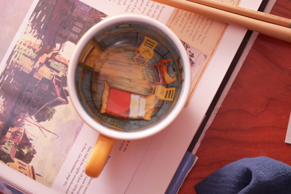 Van Gogh Bedroom Mug Photo 3
